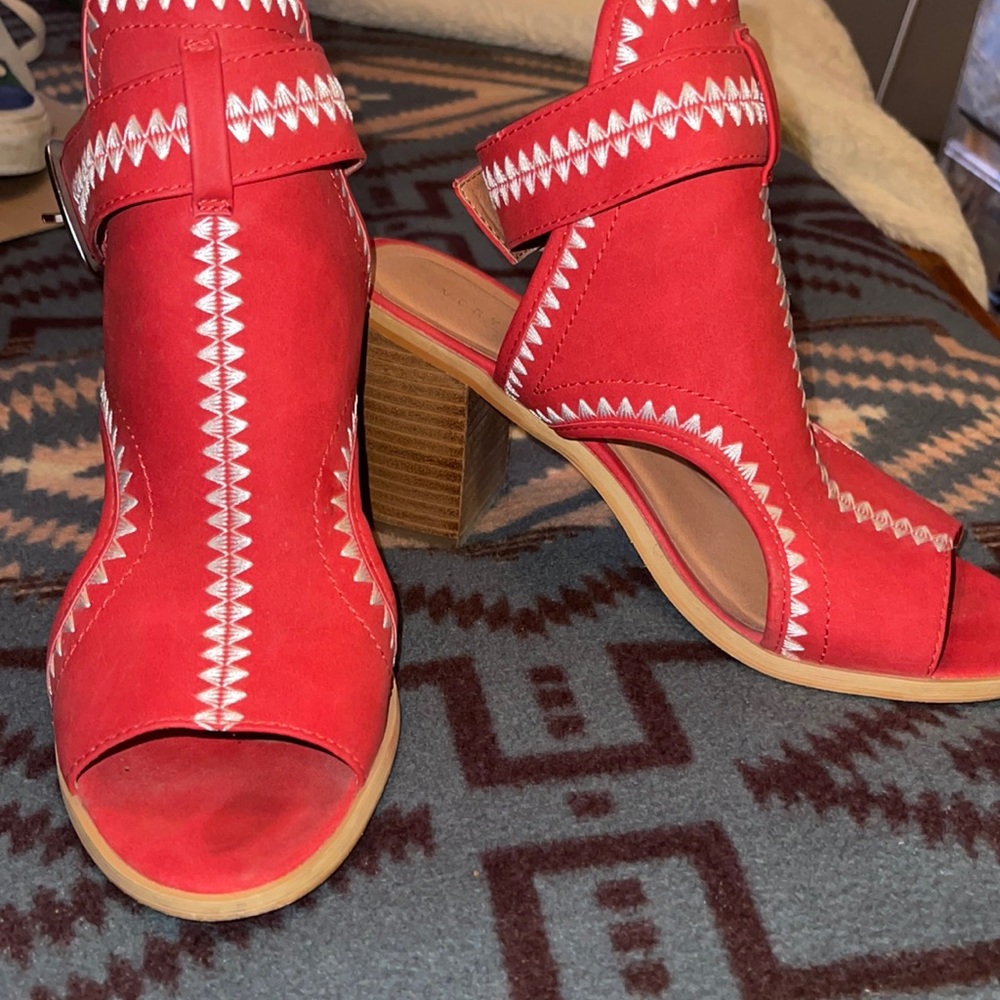 Very Volatile open toe heels